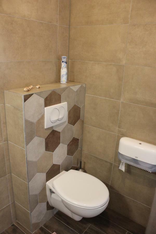 Magnolia Apartman Apartment Siofok Bagian luar foto
