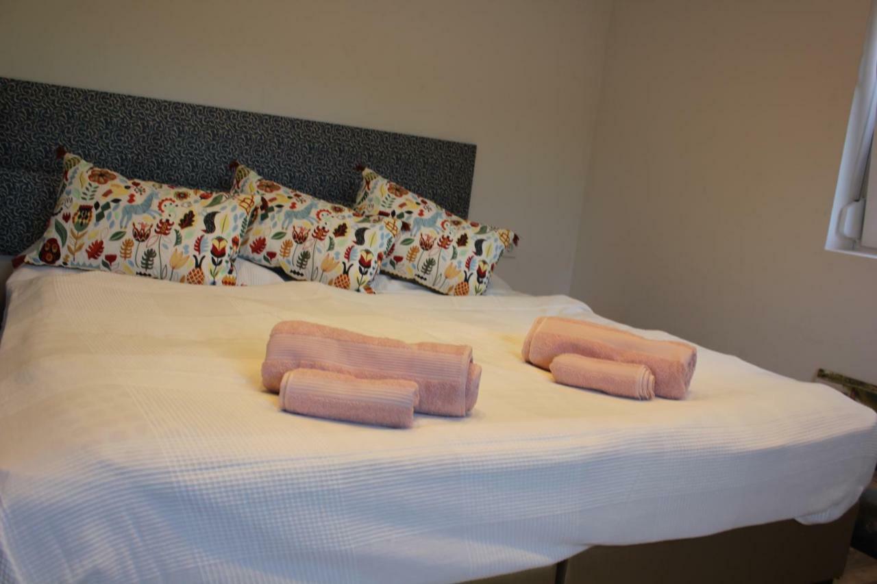 Magnolia Apartman Apartment Siofok Bagian luar foto